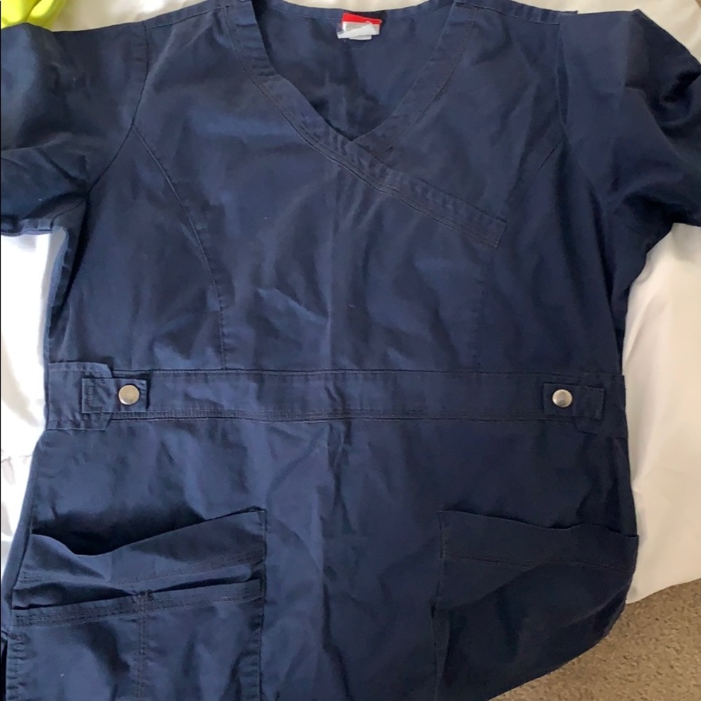 Dickies scrub top